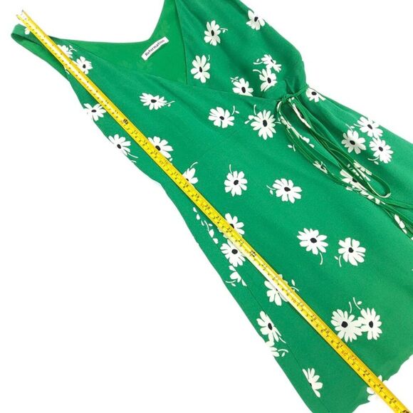 REFORMATION Anchorage Soft Girl Mini Wrap Dress Dazed Green Daisy Floral XL Y2k - Picture 3 of 5